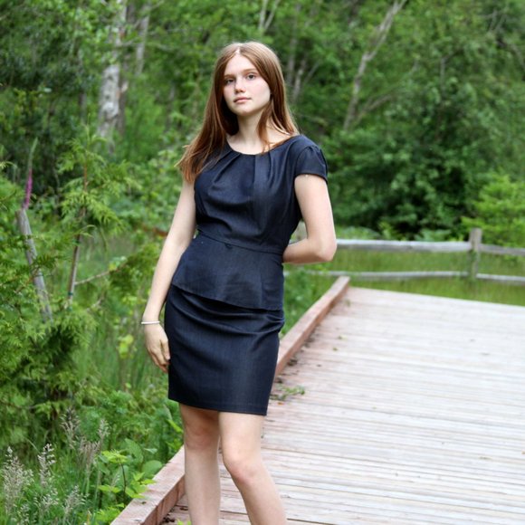 ✨✨connected apparel Midi Peplum Dress NWT✨✨ - Picture 2 of 9